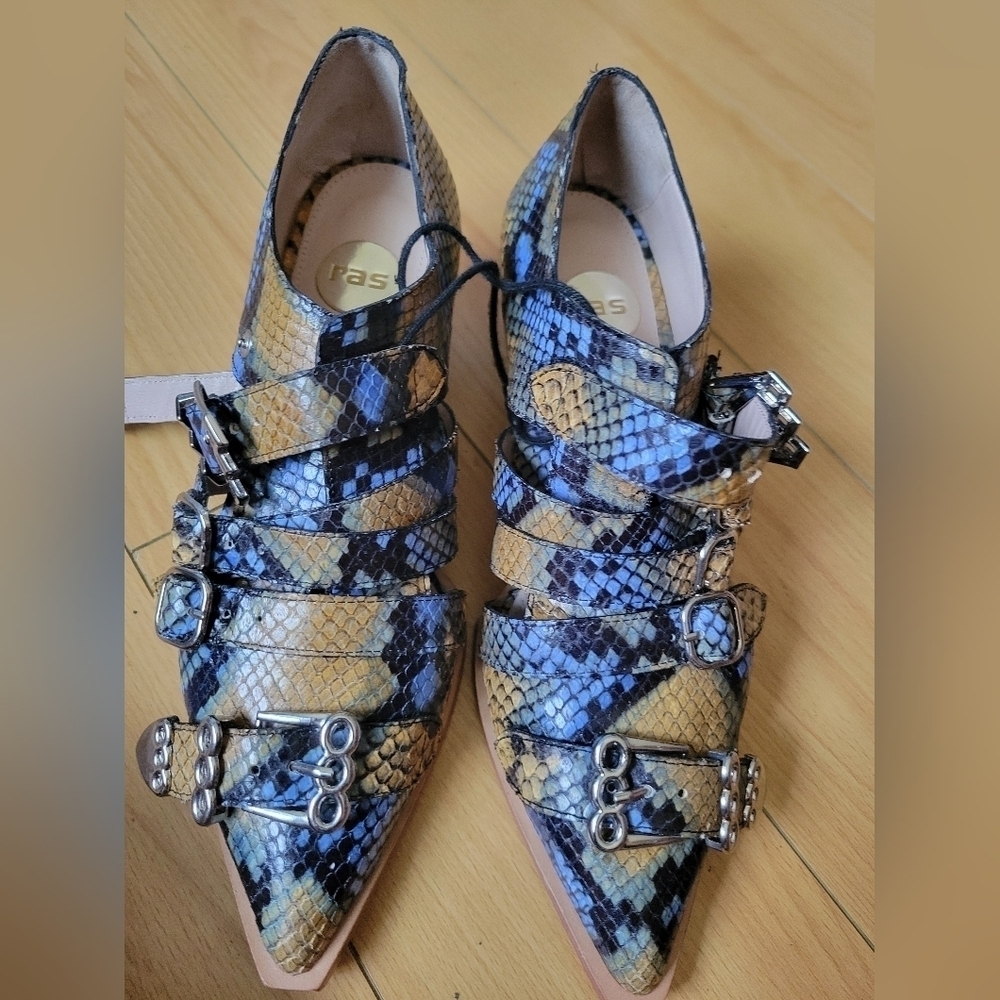 RAS Women's Western Snakeskin Leather Heeled Ankle Boots EU 39 US 8.5 NWOT - Picture 2 of 12